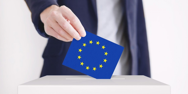 Si invitano tutti i cittadini dell'Unione Europea residenti a Lurano alla presentazione della domanda per la richiesta di esercizio del diritto di voto - Elezioni Europee 2024.

Per maggiori informazioni consultare il testo e gli allegati della notizia.